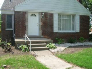 14902 Bringard Dr, Detroit MI  48205-1356 exterior