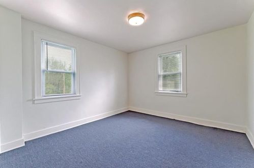 1801 Universal Rd, Pittsburgh PA 15235-3955 exterior