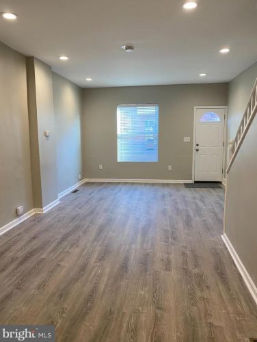 2017 Emily St, Philadelphia PA  19145-2822 exterior