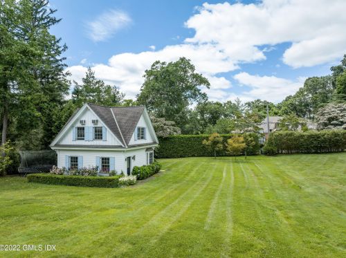 70 Otter Rock Dr, Greenwich CT 06830-7029 exterior