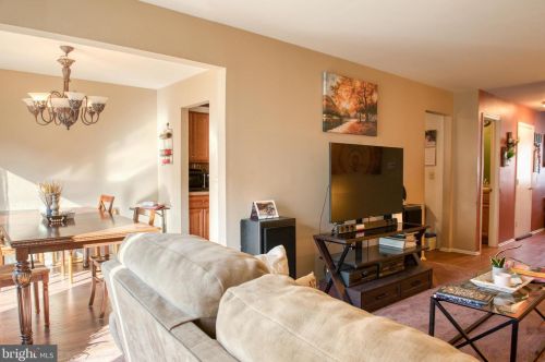 8 Bayleaf Dr, Lumberton Township NJ 08048-4228 exterior