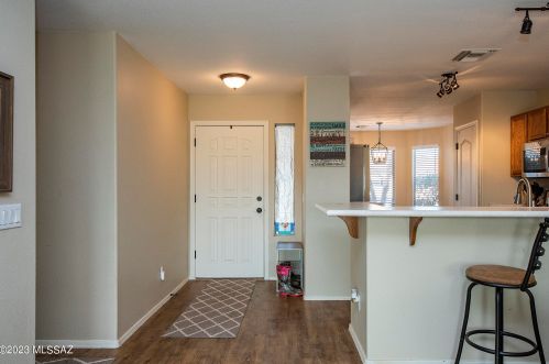 3021 Imagination Dr, Tucson AZ  85730-1271 exterior