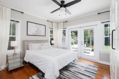 108 Lincoln Ave, Tampa FL  33609-3045 exterior