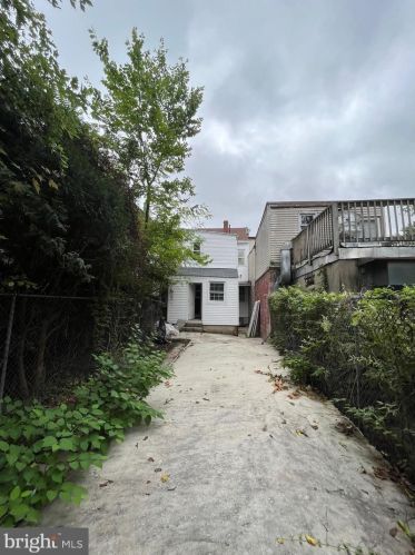 321 Hanover St, Trenton NJ exterior