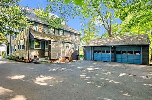 160 Craigie St, Portland ME 04102-2530 exterior