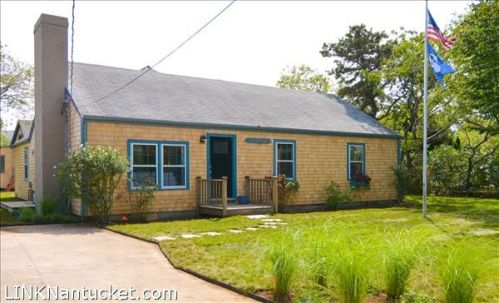 36 Hooper Farm Rd, Nantucket MA  02554-4104 exterior