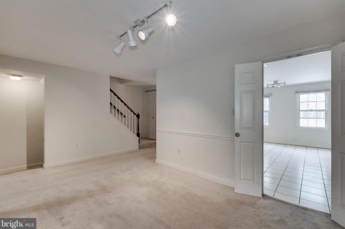 11352 Empire Ln, Rockville MD 20852-2870 exterior