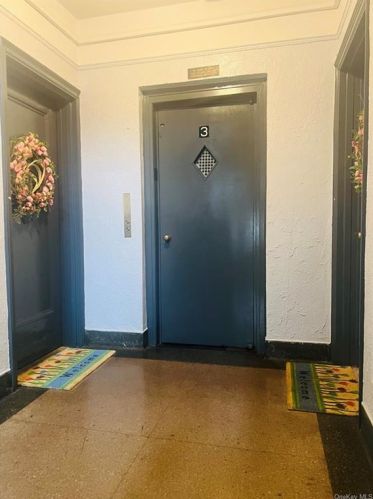 3400 Wayne Ave, Bronx NY  10467-2416 exterior