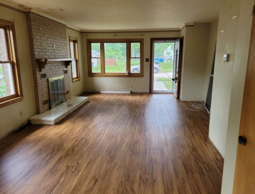 2506 61st St, Milwaukee, WI 53219-2623