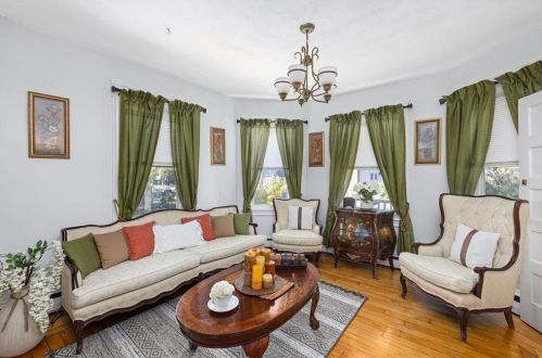 86 Georgia Ave, Providence RI 02905-5409 exterior