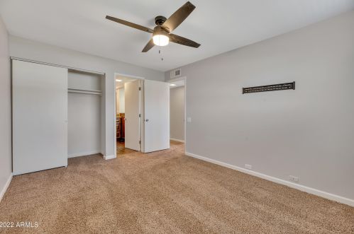 4713 10 St, Phoenix AZ 85020-2625 exterior