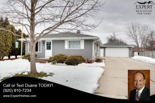 2418 Eric Dr, Appleton, WI 54915-5805