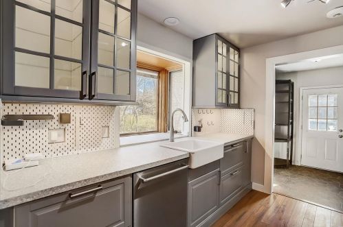 5976 Shortleaf Ct, Saint Louis, MO 63128-4306