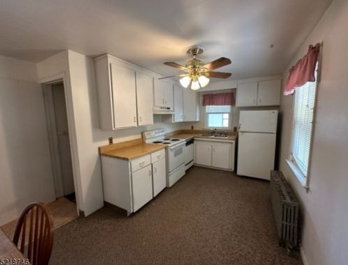 93 Cooper St, Dover NJ 07801-2032 exterior