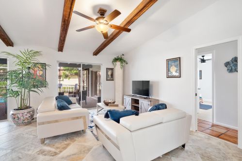 577 24 Ave, Boynton Beach FL 33426-8789 exterior