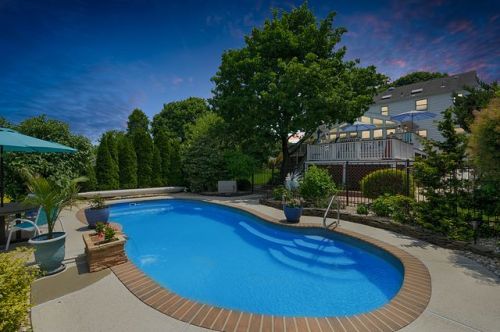 323 Rolling Knolls Way, Bridgewater, NJ 08807-1969