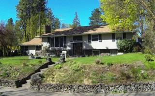1814 Upper Terrace Rd, Spokane, WA 99203-3566