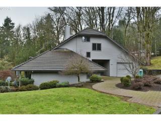 10605 14th Dr, Portland, OR 97219-6485
