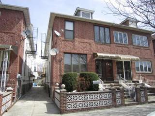 1923 65th St, Brooklyn, NY 11204-3815