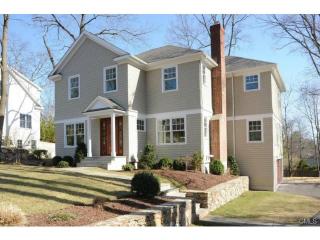 14 Long Lots Ln, Westport, CT 06880-3822