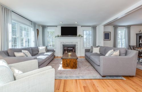 123 Carter Hill Rd, Concord NH  03303-4137 exterior