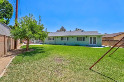 313 Lillie Ave, Fullerton CA 92831-4226 exterior