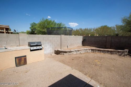 6116 Bramble St, Tucson AZ 85756-8785 exterior