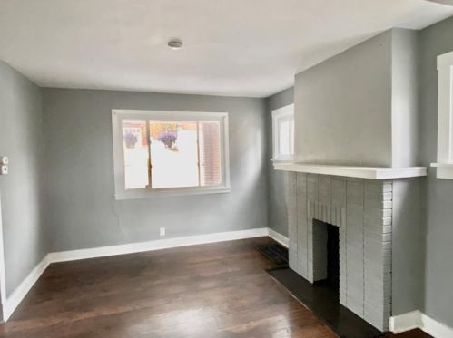 1414 Brinton Rd, Pittsburgh PA 15221-4612 exterior