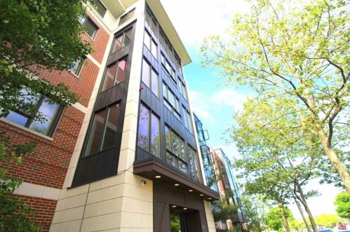 533 Cambridge St, Boston MA 02134-2532 exterior