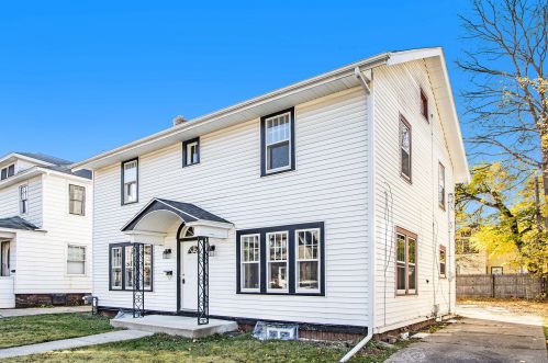 747 Stuart Ave, Kalamazoo MI  49007-2344 exterior