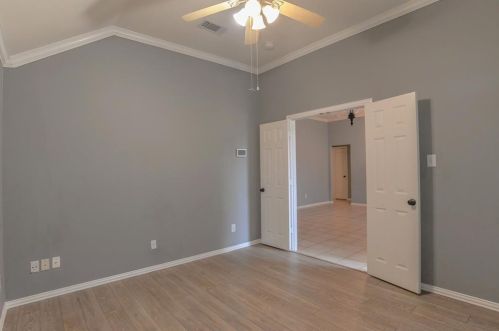 9404 Crossvine Ln, Frisco TX 75035-6030 exterior