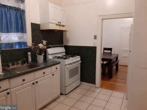 114 49 St, Philadelphia PA 19143-4411 exterior