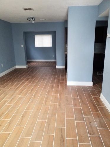 1523 Amaros Ave, Orlando FL 32811-4164 exterior