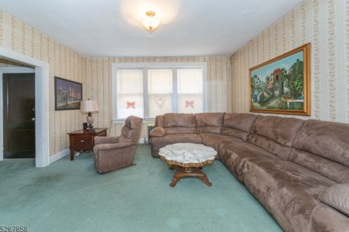 494 13 St, Newark NJ 07107-1105 exterior