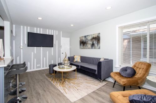 6732 Oakley Ave, Chicago IL  60636-2406 exterior