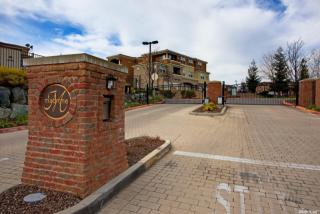 1200 Moon Cir, Folsom CA  95630-4111 exterior