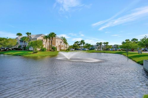 1631 Green Acres Cir, Fort Pierce FL  34952-5096 exterior