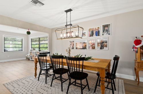 5417 Palmetto Dr, Fort Pierce FL  34982-7481 exterior