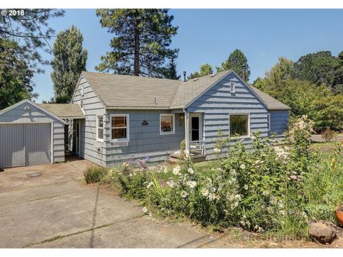 10815 74th Ave, Portland, OR 97223-8705