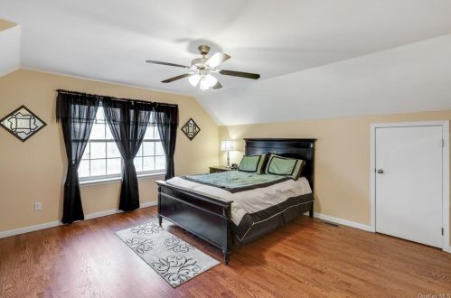 2066 Route 6, Middletown NY 10940-6159 exterior