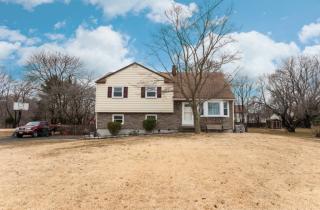 115 Taylor Ave, Millstone, NJ 08844-4223