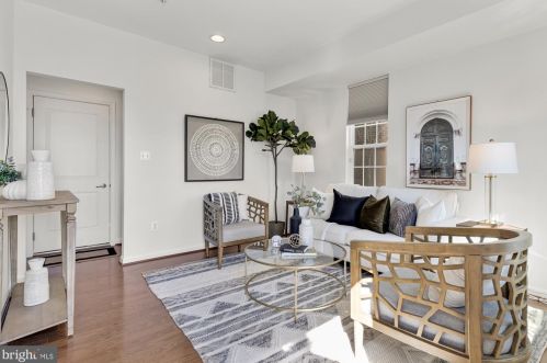 3710 Fort Lincoln Dr, Washington, DC 20018-4303