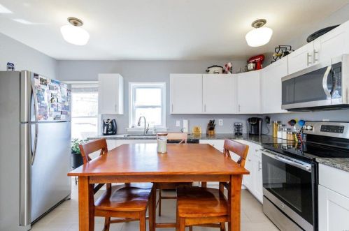 7148 Sharp Ave, Saint Louis MO 63116-3040 exterior