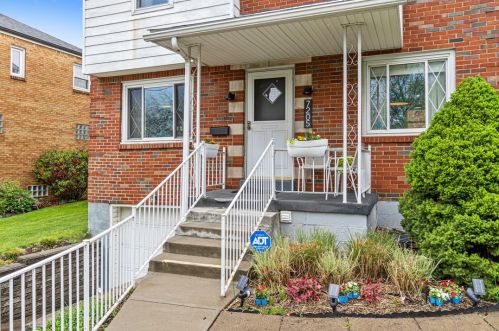 7205 Mcclure Ave, Pittsburgh PA  15218-2307 exterior