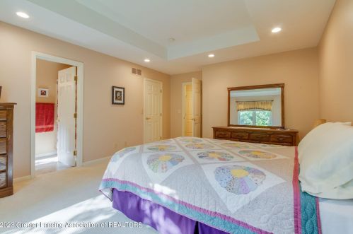 13155 Starwood Ln, Dewitt MI 48820-9028 exterior