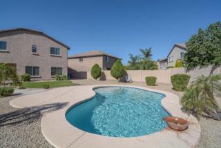 28221 25th Gln, Phoenix AZ  85085-3720 exterior