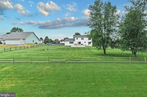 280 Kindig Rd, Littlestown PA 17340-9133 exterior