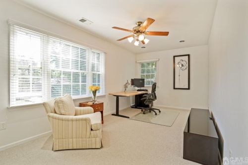 29 Clive Hills Rd, Edison NJ 08820-3657 exterior