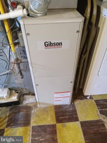 66 Elmwood Ave, Manor PA 19036-1927 exterior