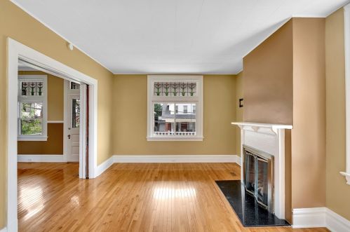 323 Elizabeth Ave, Pittsburgh PA 15202-2722 exterior